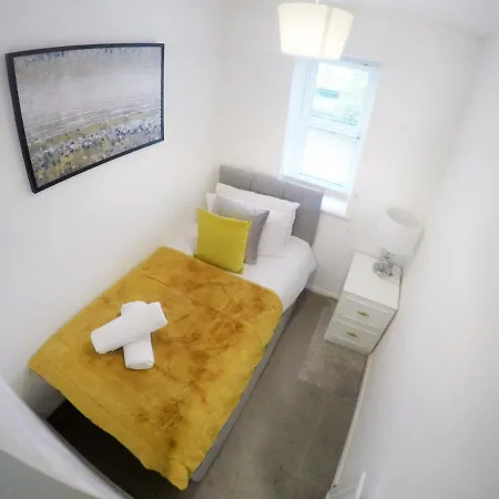 Gorgeous 3 Bed House In Prázdninový dům