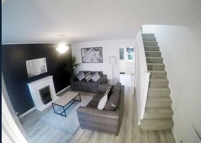 Gorgeous 3 Bed House In Dom wakacyjny Bristol